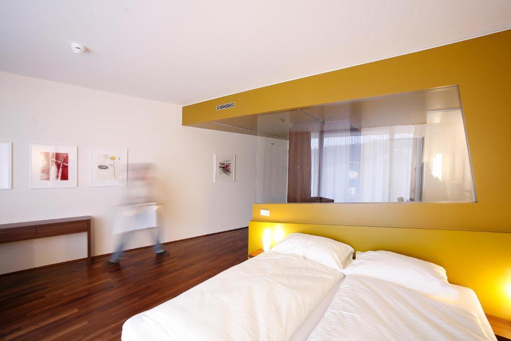 Spa Hotel Bruendl باد ليونفيلدن الغرفة الصورة